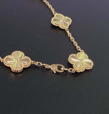 10 Motifs VCA 18k Gold Necklaces Van Cleef & Arpels Vintage Alhambra Necklaces