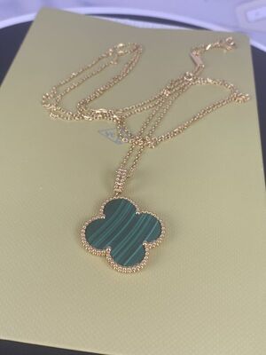 VCA Magic Alhambra 18k Gold Necklaces 18K Gold Long Necklace With 1 Motif