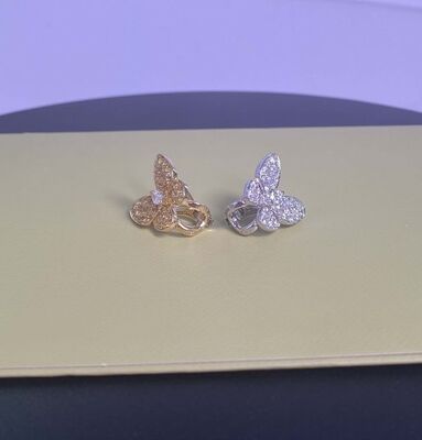 Oro amarillo puro de 18 caratos Dos pendientes de oro mariposa Zafiro y diamantes pendientes de 0,99 quilates