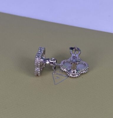 VCA Vintage Alhambra 18k Dorado Orecillos de goteo 18k Oro blanco puro Joyas con madre de perla