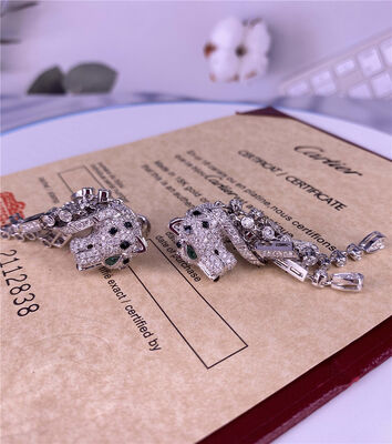 5.63 कैरेट पैंथेर डे 18 कैरेट सोने के बालियां सफेद सोने के 18 कैरेट के बालियां पन्ना के साथ गोमेद हीरे