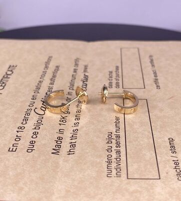 10mm Amor 18k Orecillos de oro amarillo Sólido 18k Orecillos de oro puro 18k Orecillos de oro