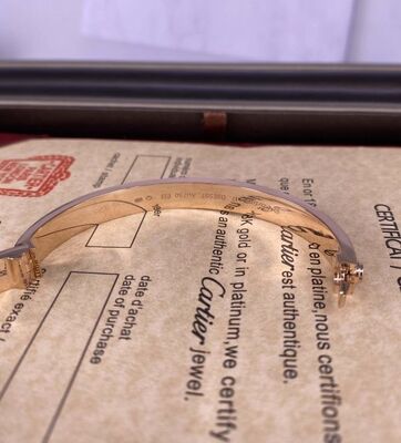 Love Mens 18k Gold Jewelry Bracelet With Diamond Paved 18k Gold Jewelry Manufacturer