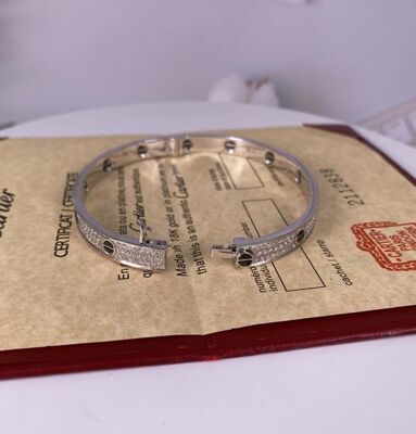 Pure 18K Gold Jewelry White Gold Diamond Paved Ceramic Cartier 18k Love Bracelet