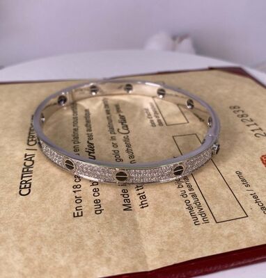 Pure 18K Gold Jewelry White Gold Diamond Paved Ceramic Cartier 18k Love Bracelet