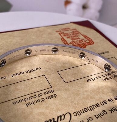 Pure 18K Gold Jewelry White Gold Diamond Paved Ceramic Cartier 18k Love Bracelet