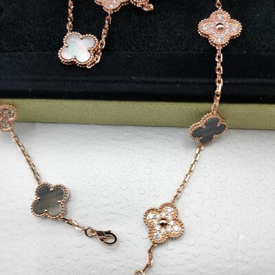 Alhambra 18k Gold Four Leaf Clover Luxury Jewelry Van Cleef Arpels