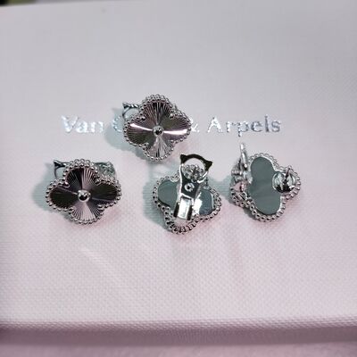 18 कैरेट स्वर्ण वैन क्लीफ आर्पल्स चार पत्ती क्लेवर हार मोती की माँ के साथ