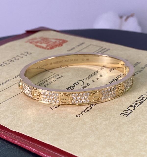 Cartier Love 18K Yellow Gold Bracelet With Diamond Paved High Quality Jewelry Brand