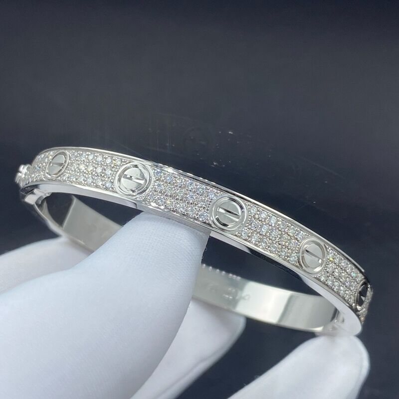 Cartier Love Pave Elmas Bilezik 18k Beyaz Altın N6717617 Yuvarlak Parlak Kesim Elmas Özel Ürün Bilezik