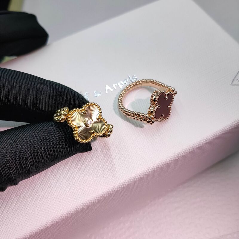 Gilded 18K Gold Accessories with 403 Forbidden Status Code and Gold-Layered Openresty Server Type